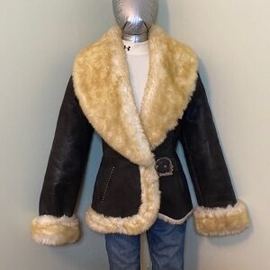 Women's Chic Jacket with Faux Fur Trim